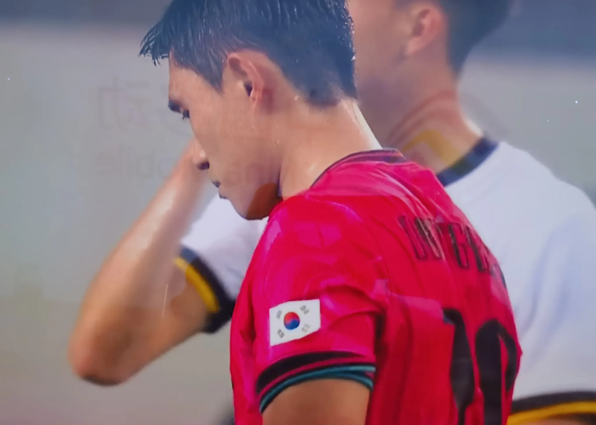 今晨中超焦点战,北京首钢再遭质疑,悬念犹存,更衣室氛围转暖的简单介绍 今晨中超焦点战,北京首钢再遭质疑,悬念犹存,更衣室氛围转暖的简单介绍