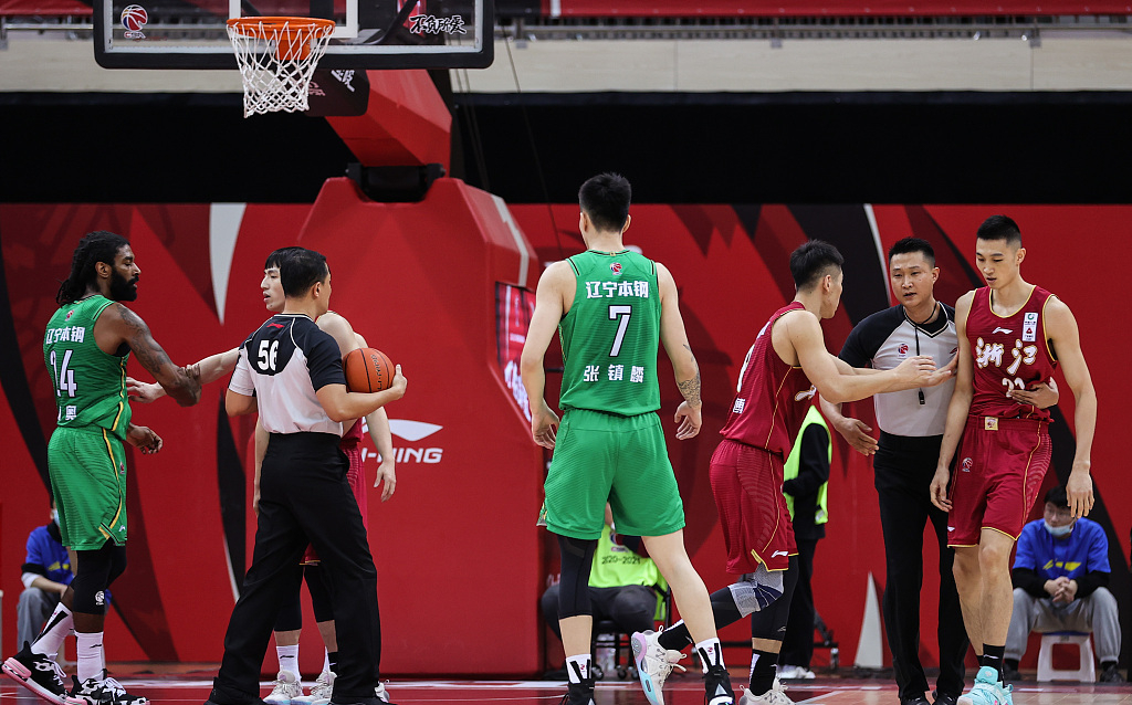 关于辽宁本钢训练开放日，赛前强势反弹引欢呼，意甲在即，资深球员宣示担当的信息-中国九游体育