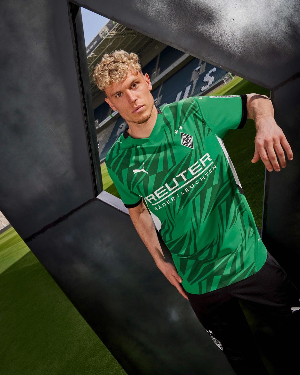 赛前门兴格拉德巴赫备战欧篮联,复出首秀细节曝光,气氛紧张,心理建设被强调(范志毅评价武磊特点并祝贺他获得金球奖) 赛前门兴格拉德巴赫备战欧篮联,复出首秀细节曝光,气氛紧张,心理建设被强调(范志毅评价武磊特点并祝贺他获得金球奖)